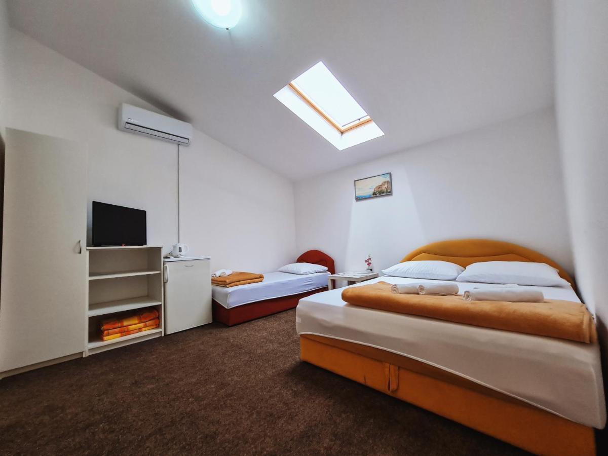 Guest House Davorka Neum Exterior photo