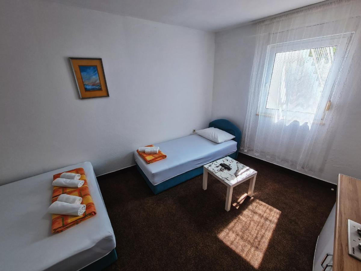 Guest House Davorka Neum Exterior photo